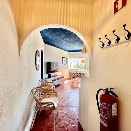 Ocean Breeze 2 By Homing アパート