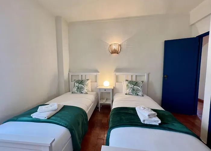 Ocean Breeze 2 By Homing Daire *