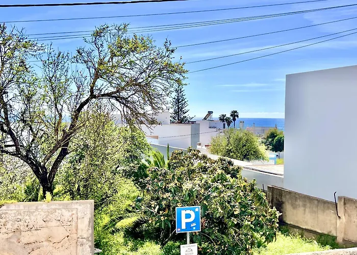 Ocean Breeze 2 By Homing Daire Lagos