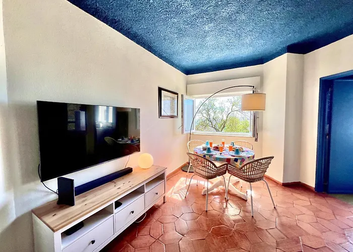 Ocean Breeze 2 By Homing Daire Lagos